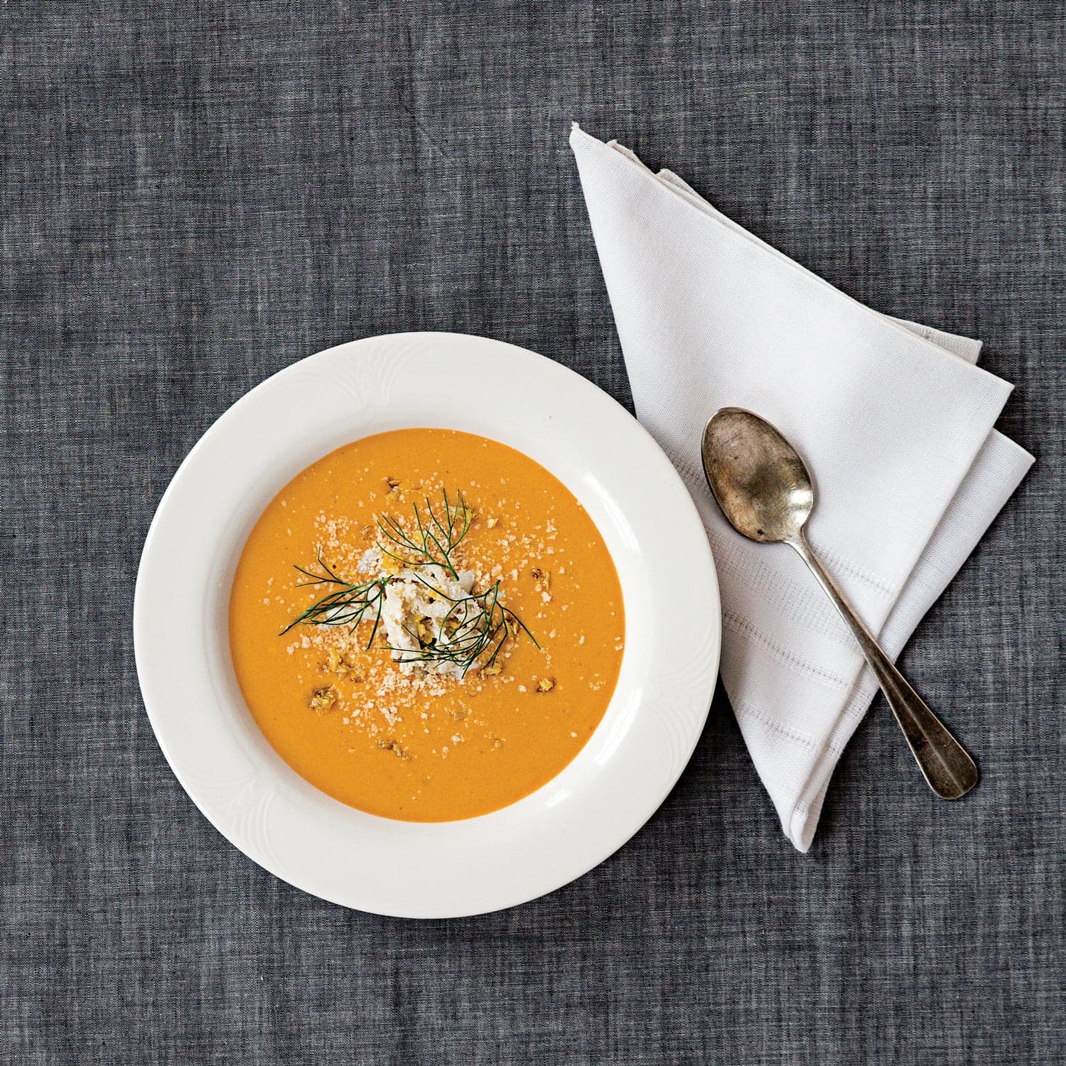 Roasted Garlic and Dungeness Crab Soup