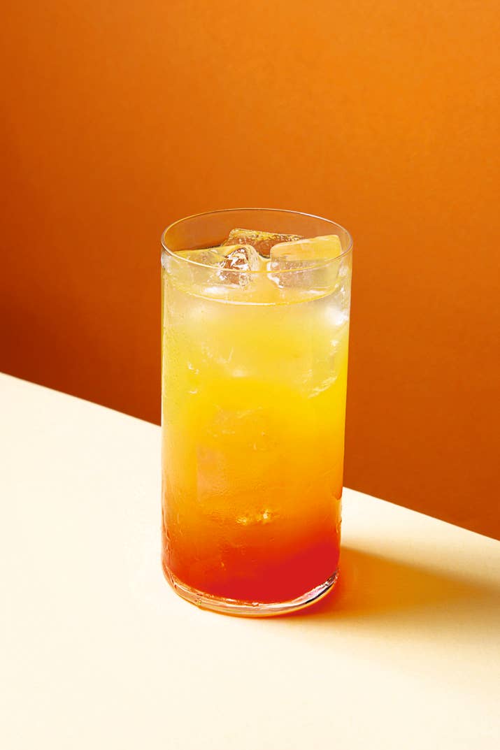 Tequila Sunrise cocktail