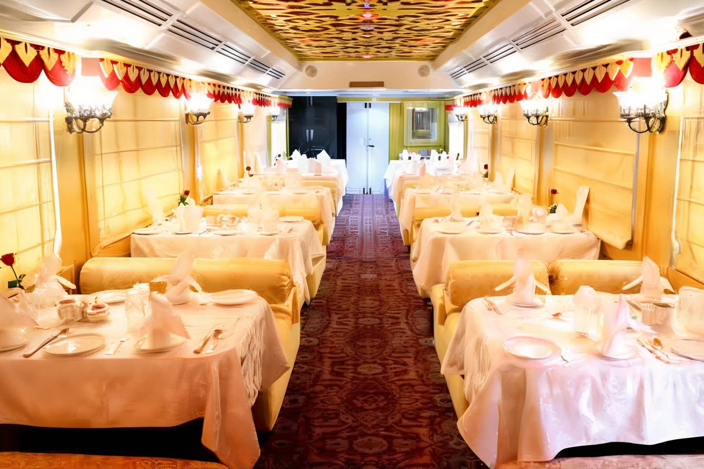 Palace On Wheels