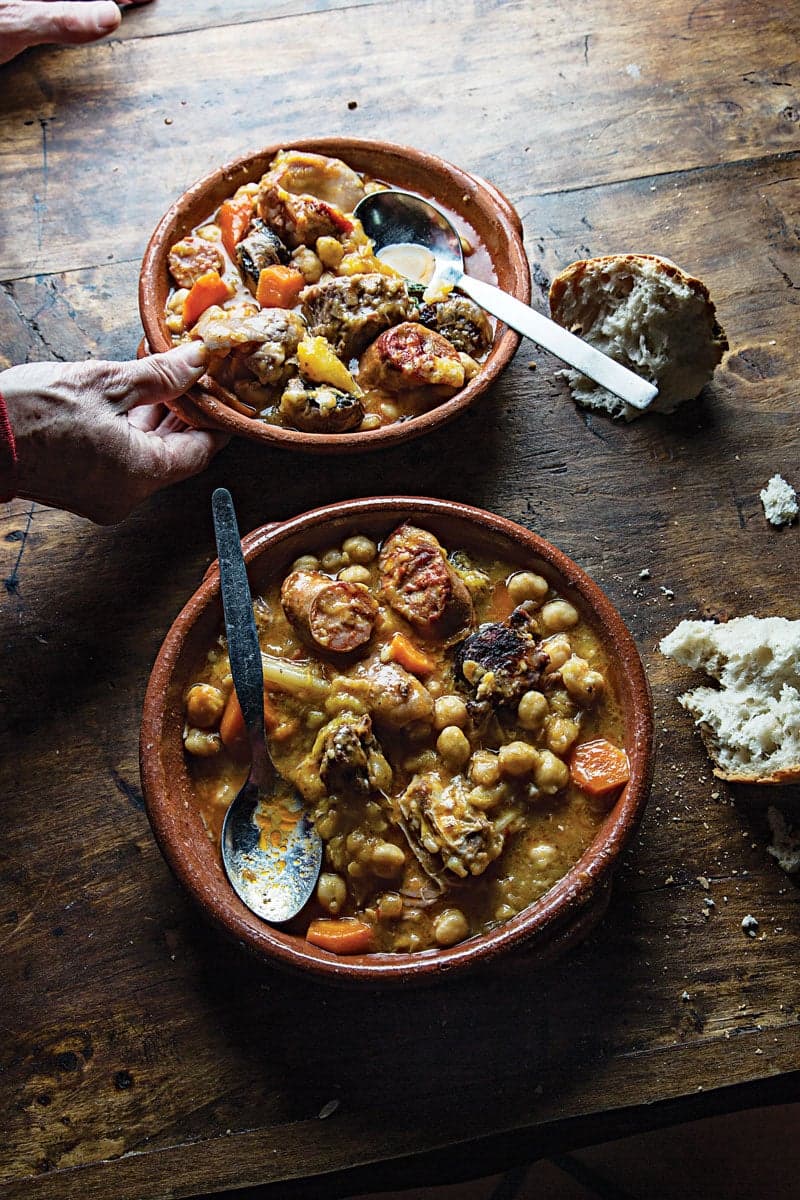 Chickpea Stew with Lamb, Pork, and Veal (Cozido de Grão)