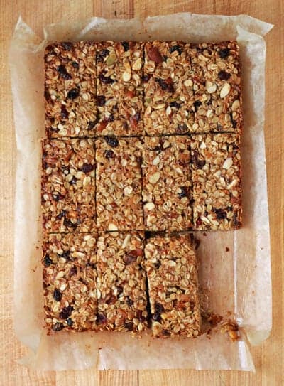 Chewy Fruit and Nut Granola Bars