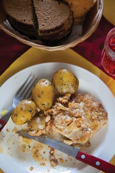 Boiled Potatoes With Dill (Kartupeli ar Dillēm)