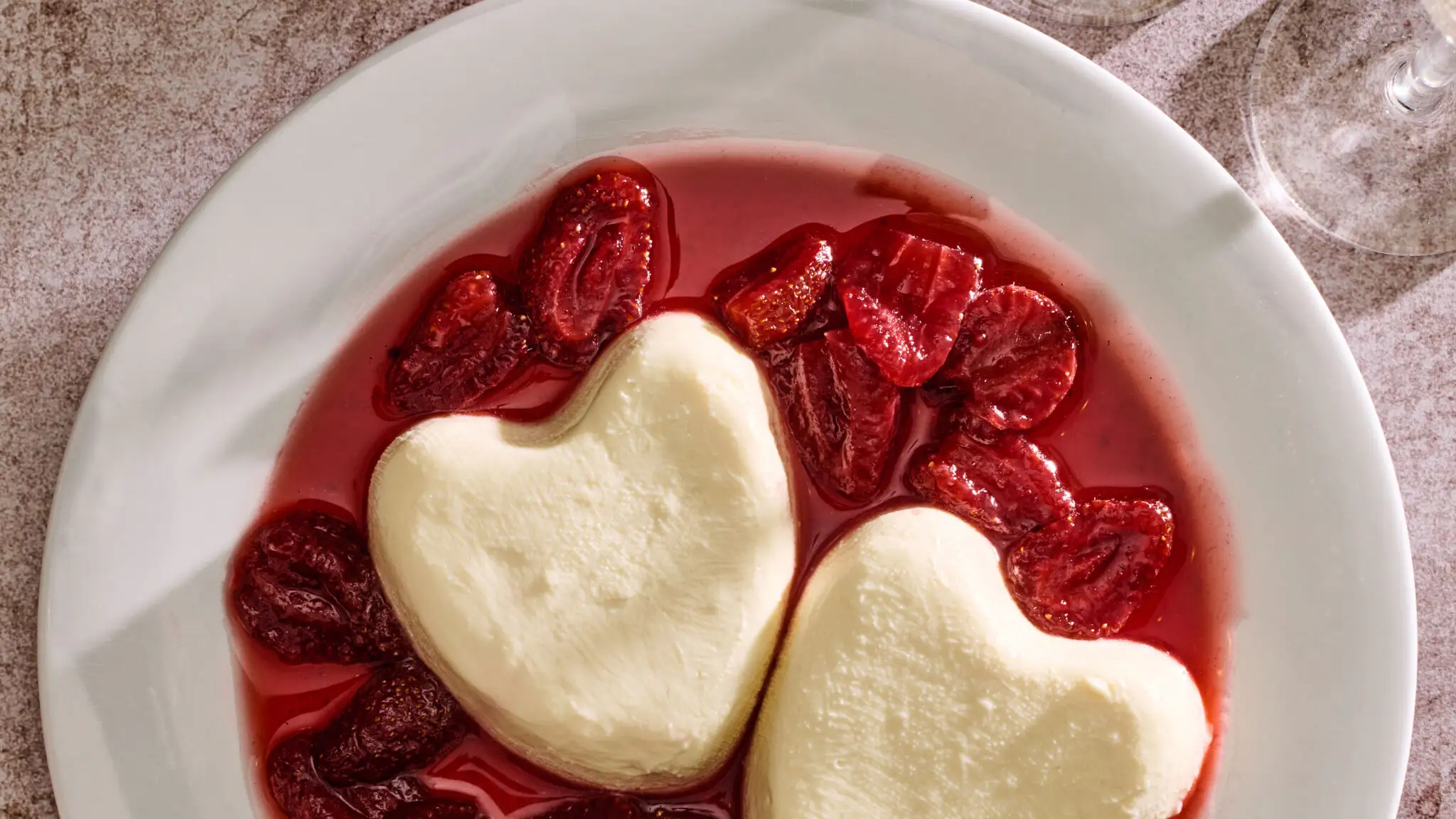 Coeur à la Crème With Caramelized Strawberries-image