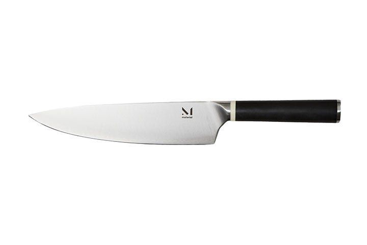 https://www.saveur.com/uploads/2018/01/31/best-chef-knives-beginners-material-8-inch-saveur-.jpg?auto=webp