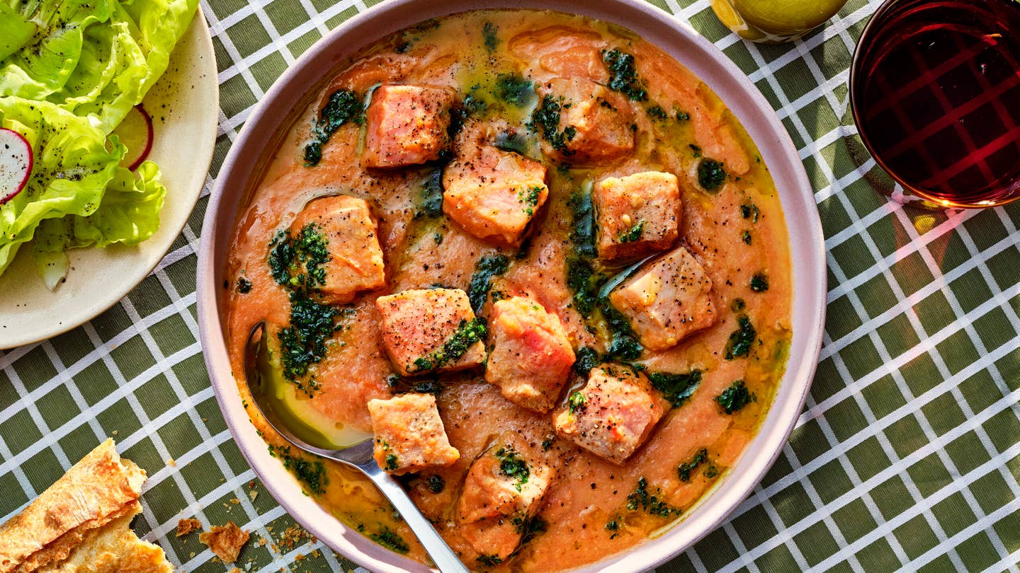 Spain’s Coziest Fish Dish Is Atún con Tomate (Tuna and Tomato Stew)