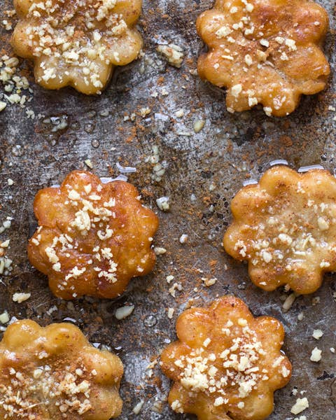 Ginger Cookies Dipped in Honey (Yak Kwa)