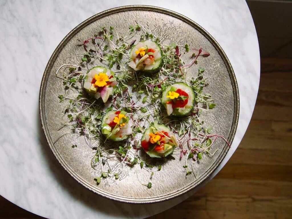 hamachi tartare with avocado