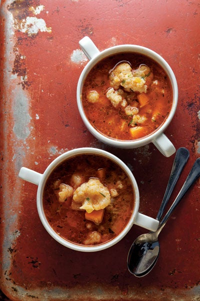 Paprika-Spiced Cauliflower Soup (Karfiolleves)