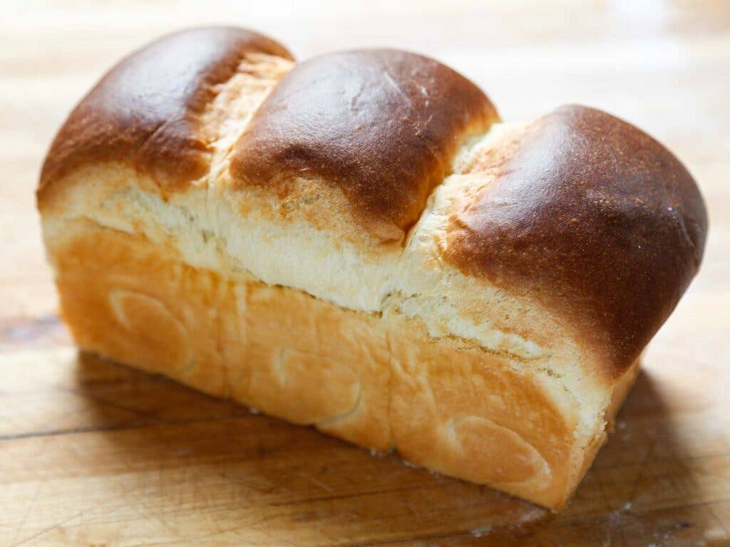 Fluffy Milk Bread 