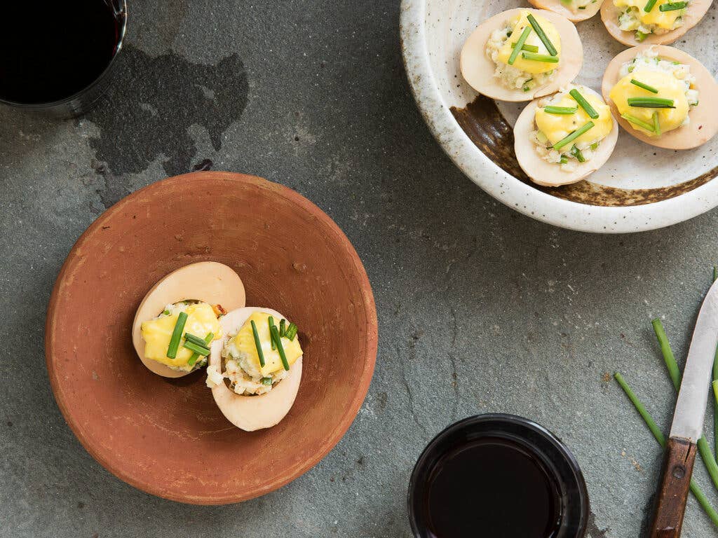 Deviled Eggs With Crab