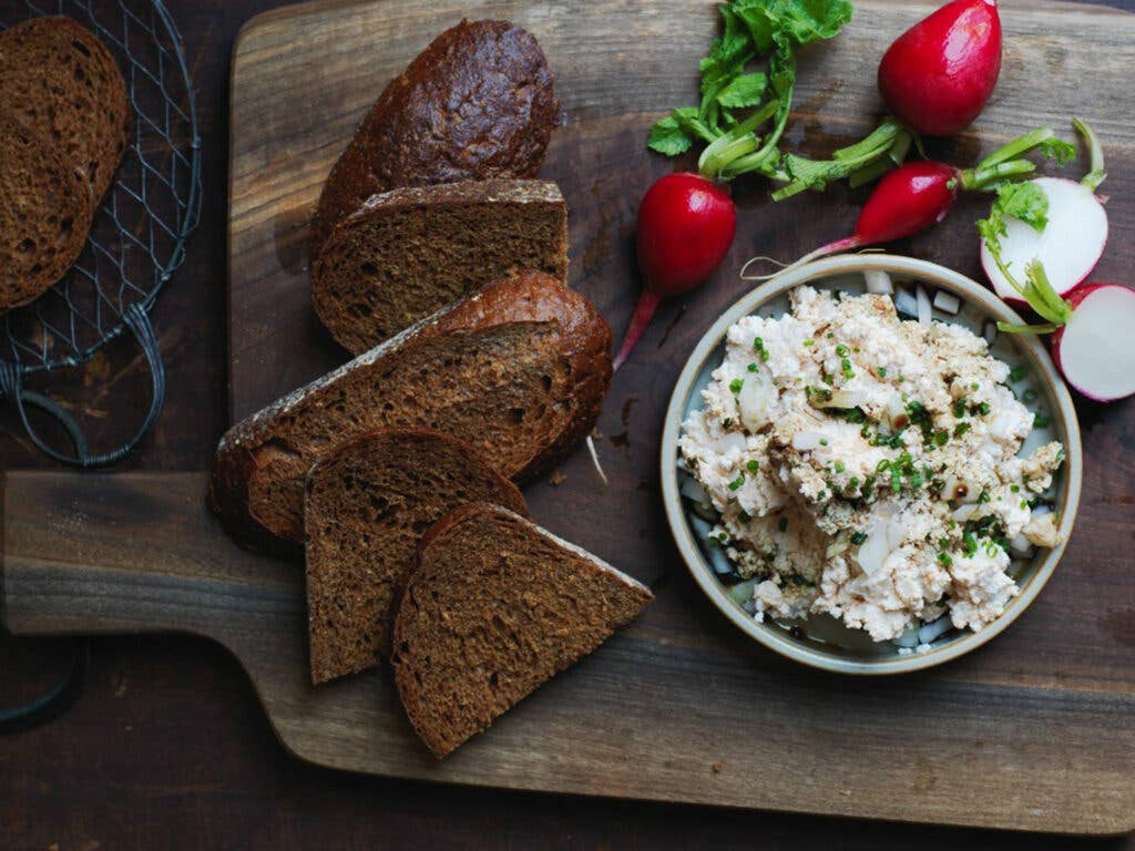 Farmers' Cheese with Onion and Pumpkin Seed Oil