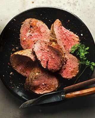 How To Make The Juiciest Beef Tenderloin: Give It A Rest