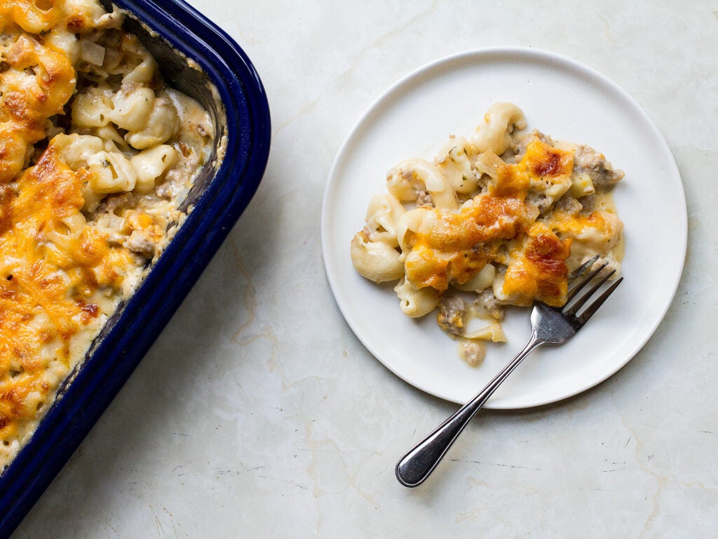 Mac and Cheese with Sausage and Apple Casserole for Thanksgiving Sides