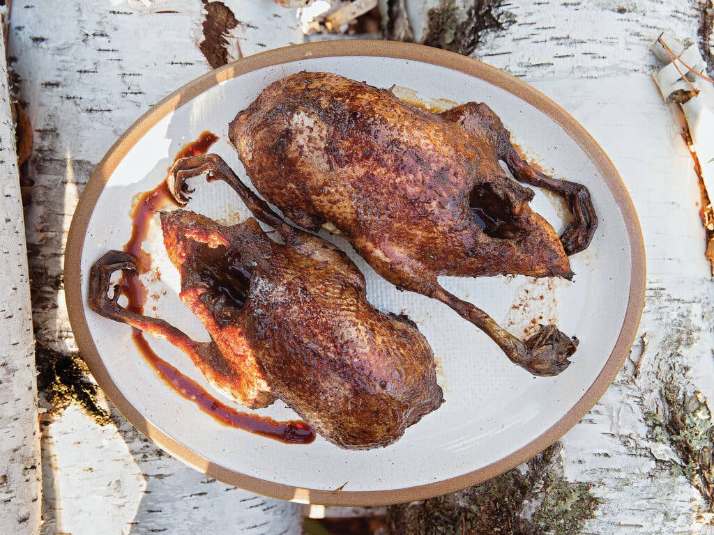 httpswww.saveur.comsitessaveur.comfilesimages201611mtg_syrup-roast-duck_2000x1500_2.jpg