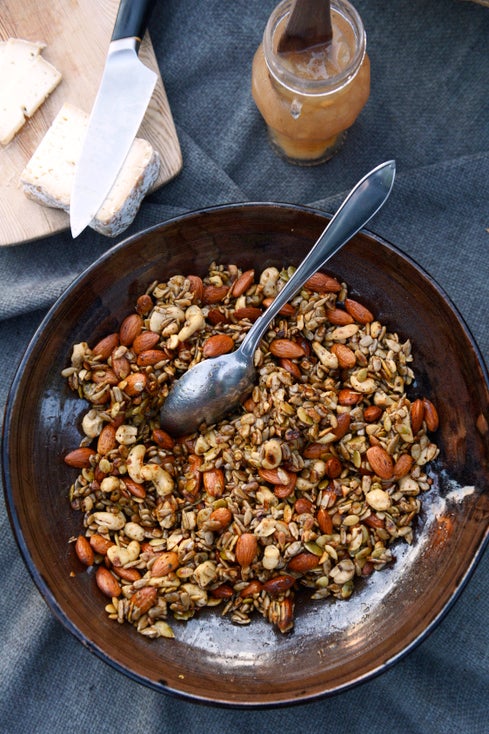 Balsamic-Spiced Nuts and Seeds (Heta Nötter)