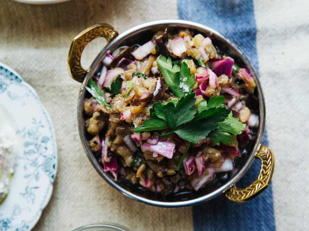 Greek Grilled Eggplant Spread (Melitzanosalata)