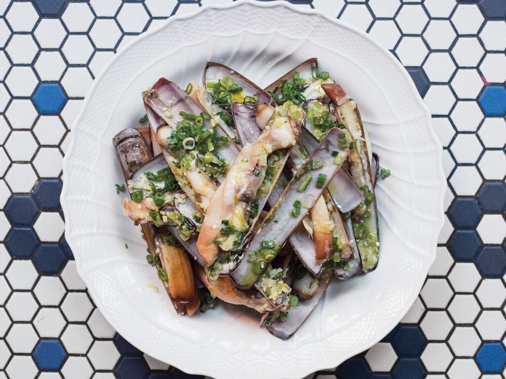 Razor Clams in White Wine Sauce