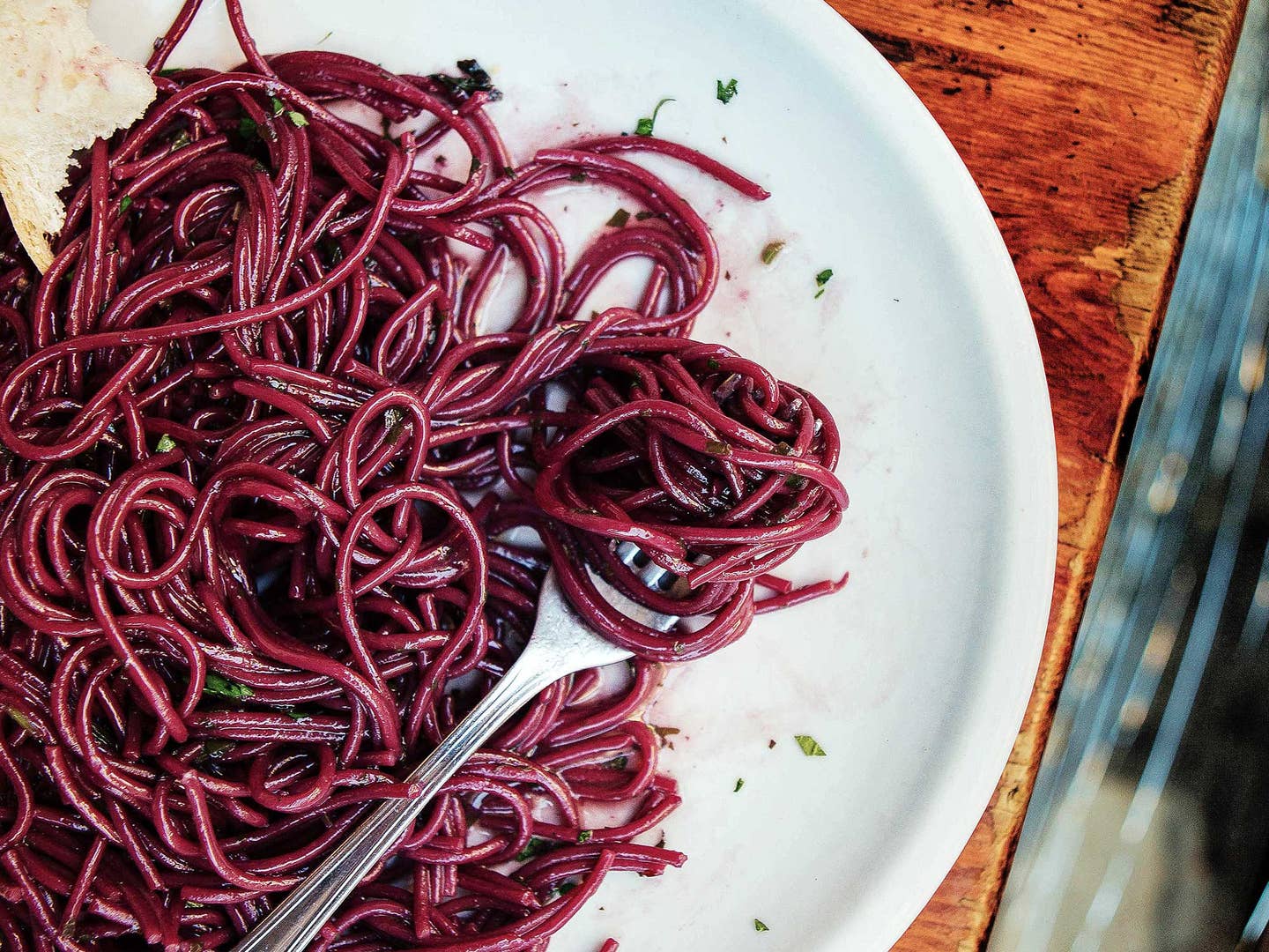Get Your Spaghetti Drunk on Wine