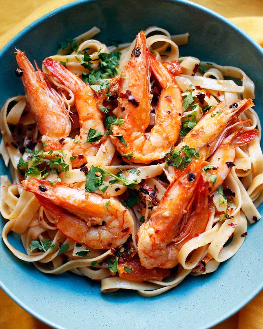Shrimp with Spicy Garlic and Tomato Sauce 