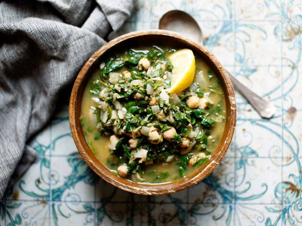 Palestinian Spinach and Chickpea Stew (Sabanekh bil hummus)