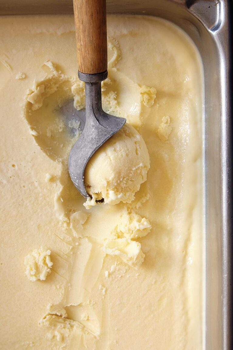 Roasted Garlic Ice Cream Saveur