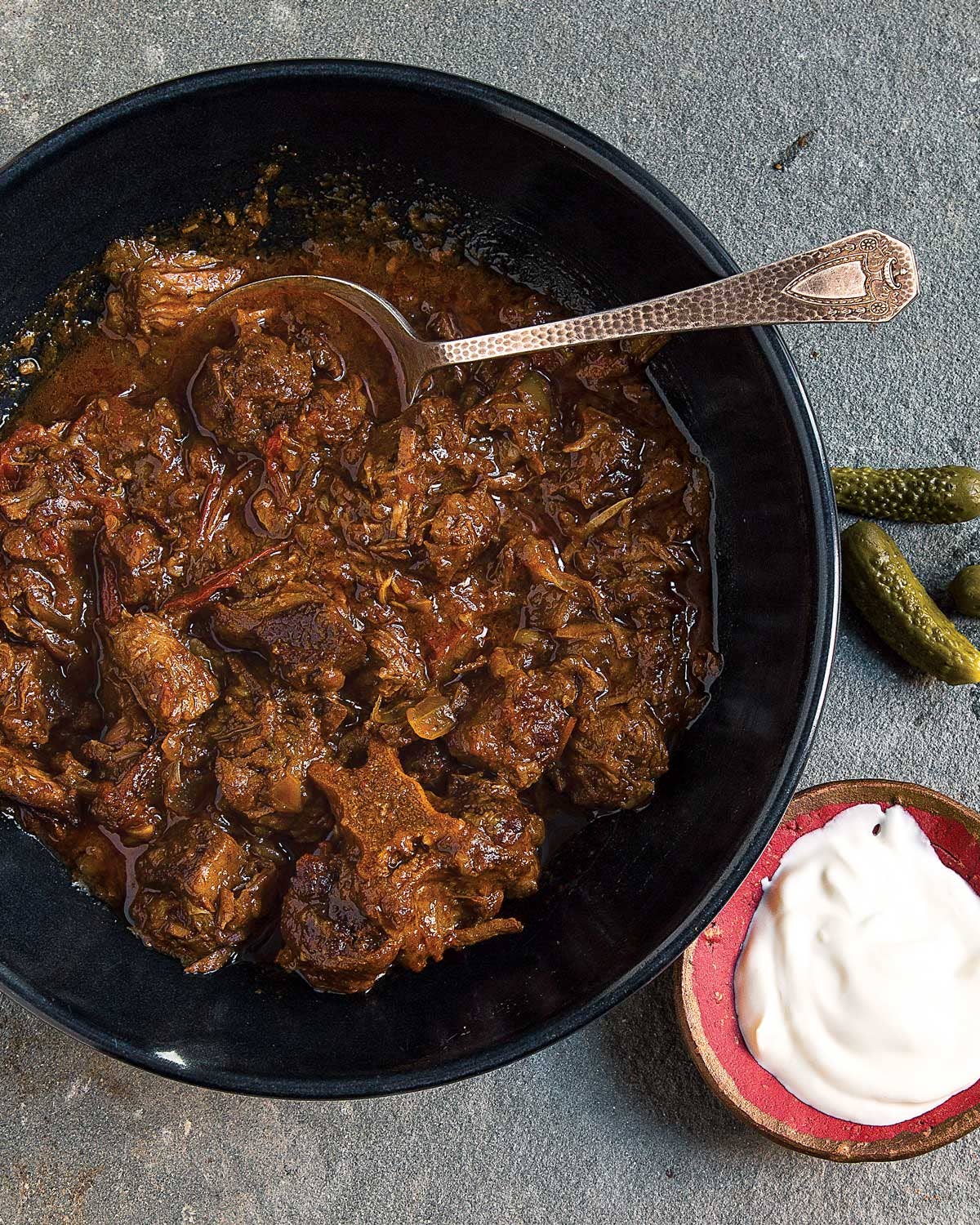 Hungarian Braised Beef with Paprika (Pörkölt)