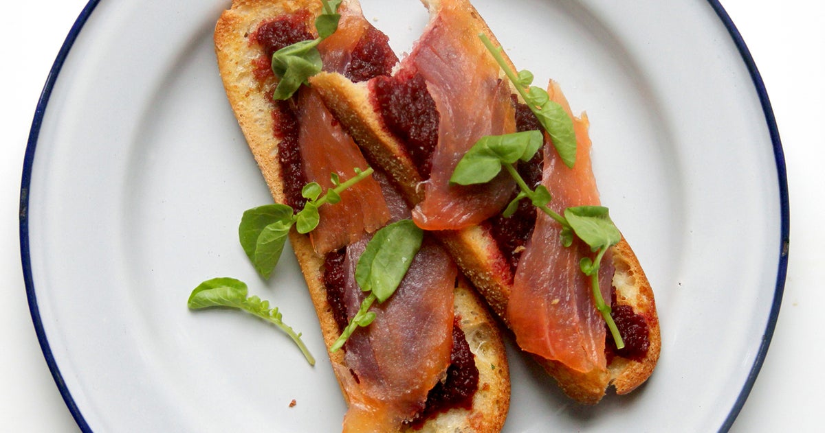 Toast Points with Roasted Beet Dip, Smoked Salmon, and Watercress-image