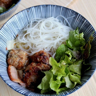 Vietnamese Pork Meatball and Noodle Salad (Bun Cha)