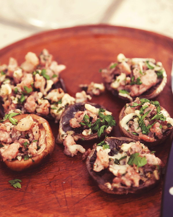 Chorizo-Stuffed Mushrooms (Champiñones Rellenos de Chorizo)