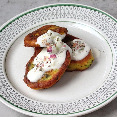 Persian Cucumber Yogurt Sauce