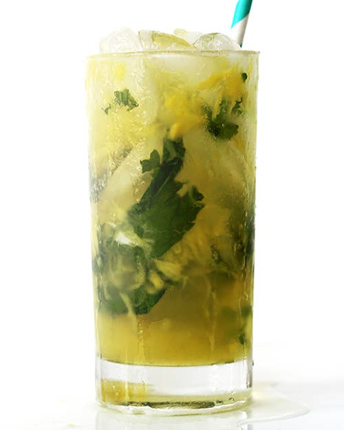 Friday Cocktails: Pineapple Mojito