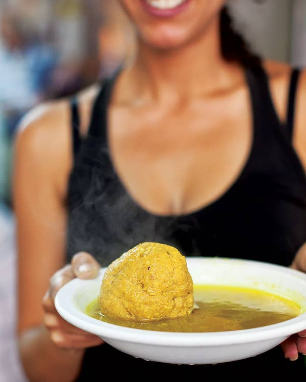 Persian Chicken Meatball Soup (Gundi)