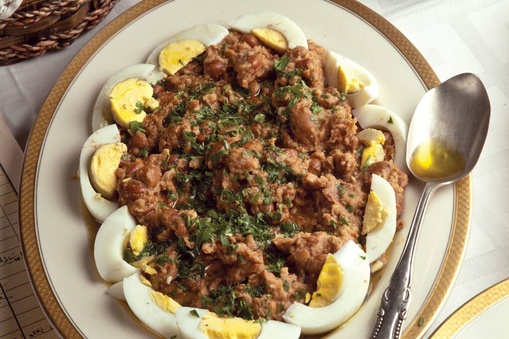 Stewed Fava Beans (Ful Medames)