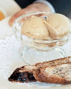 Burnt Cream Ice Cream (Gelat de Crema Catalana)