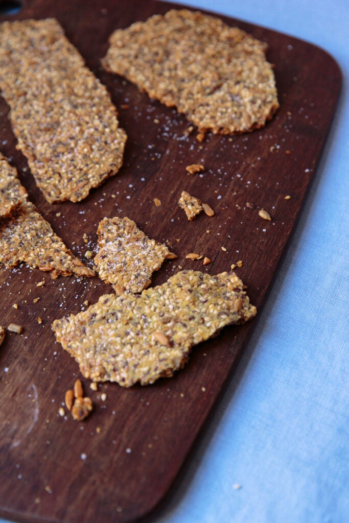 Seeded Crispbread (Knäckebröd med Frön)