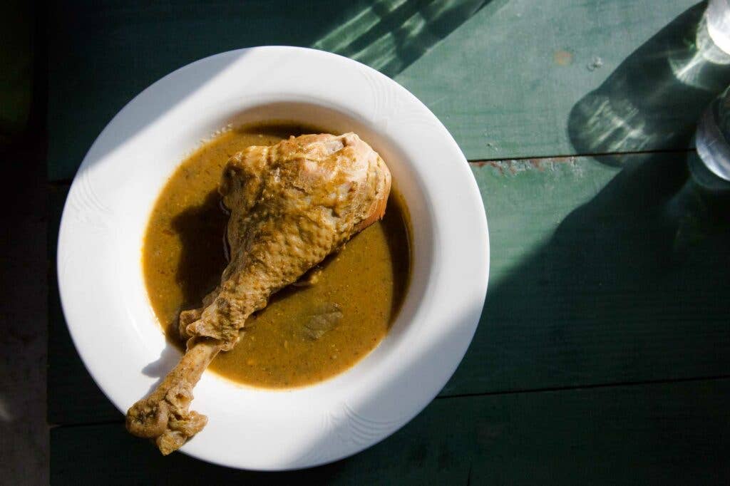 httpswww.saveur.comsitessaveur.comfilesaw-turkeylegsoup-guatemala-guat_1902.jpg