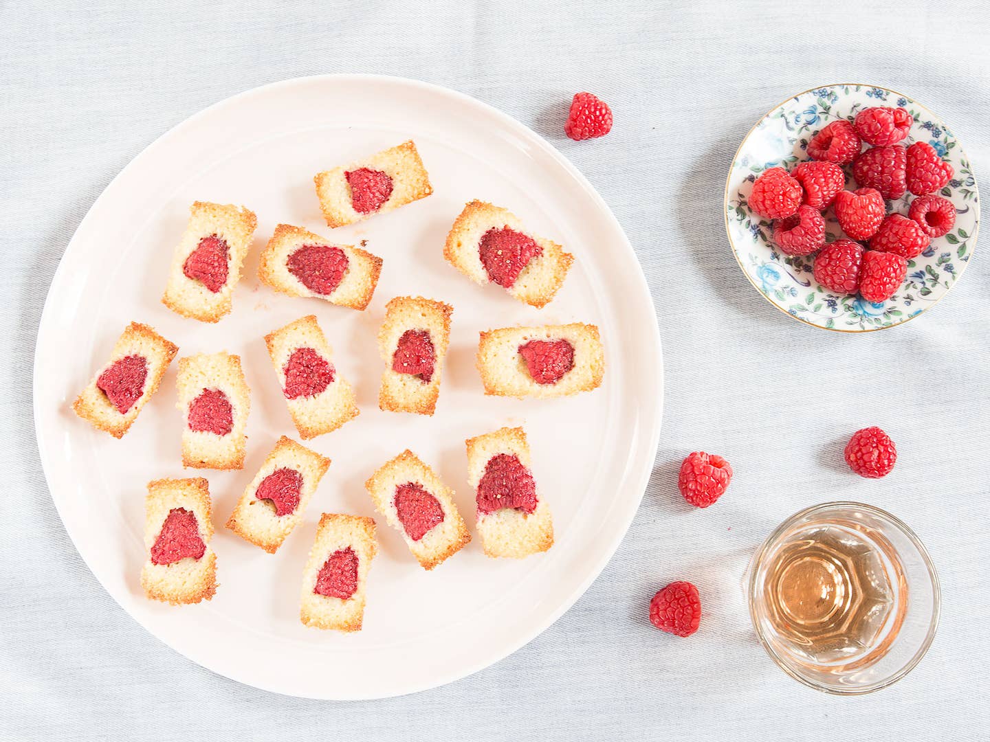 Raspberry Financiers