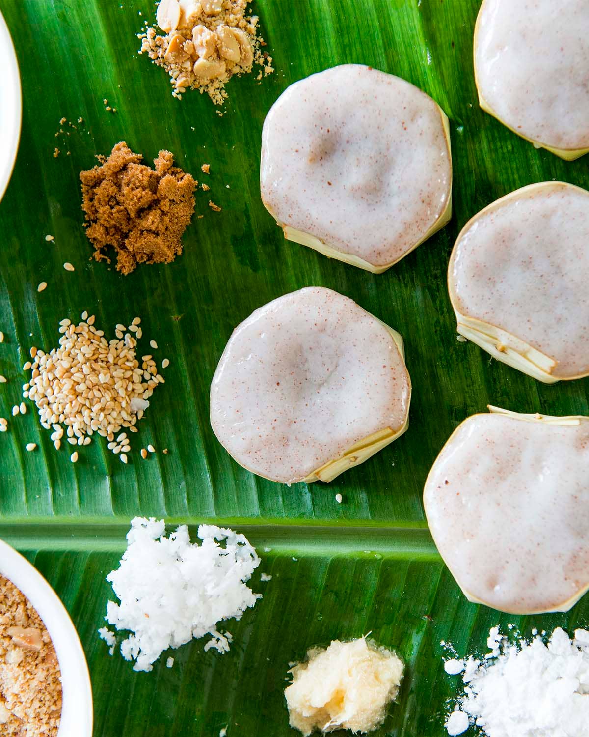 Coconut and Brown Sugar Rice Cakes (Yi Bua)