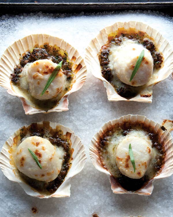 Coquilles St-Jacques (Gratinéed Scallops)