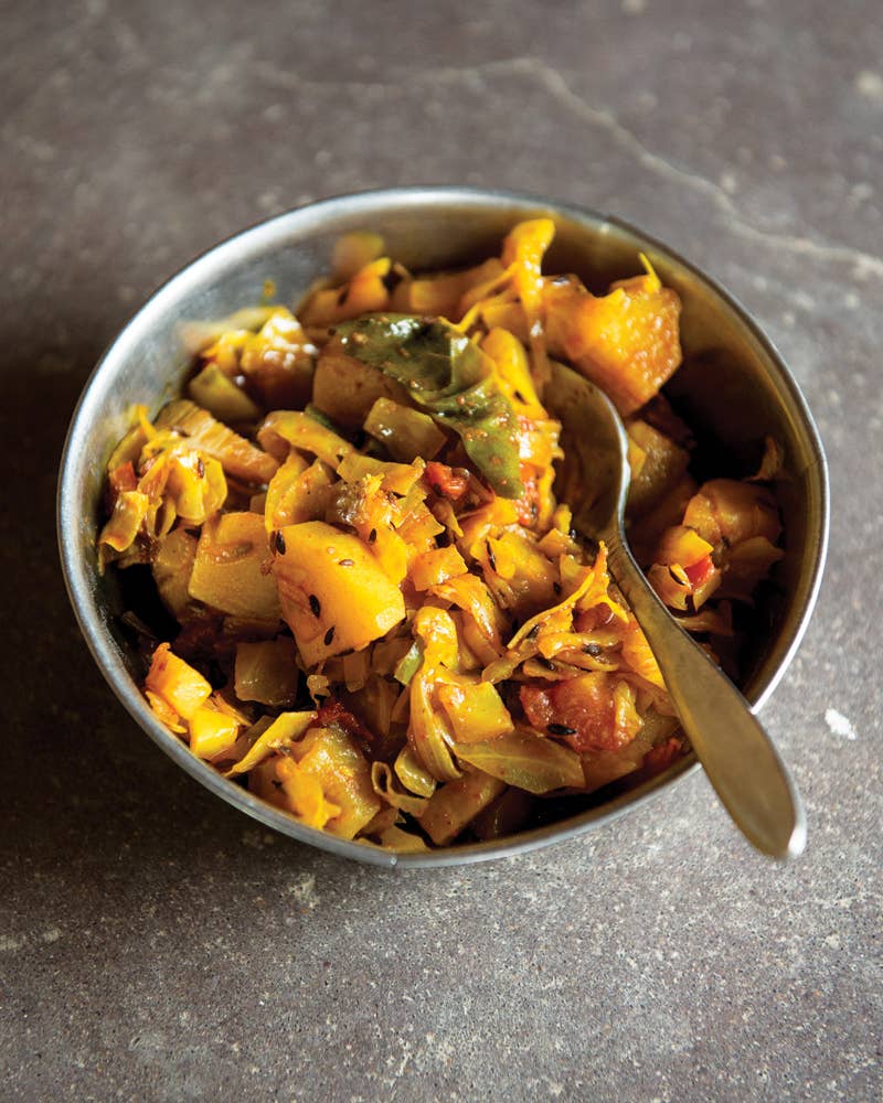 Vegetarian Potato and Cabbage Curry