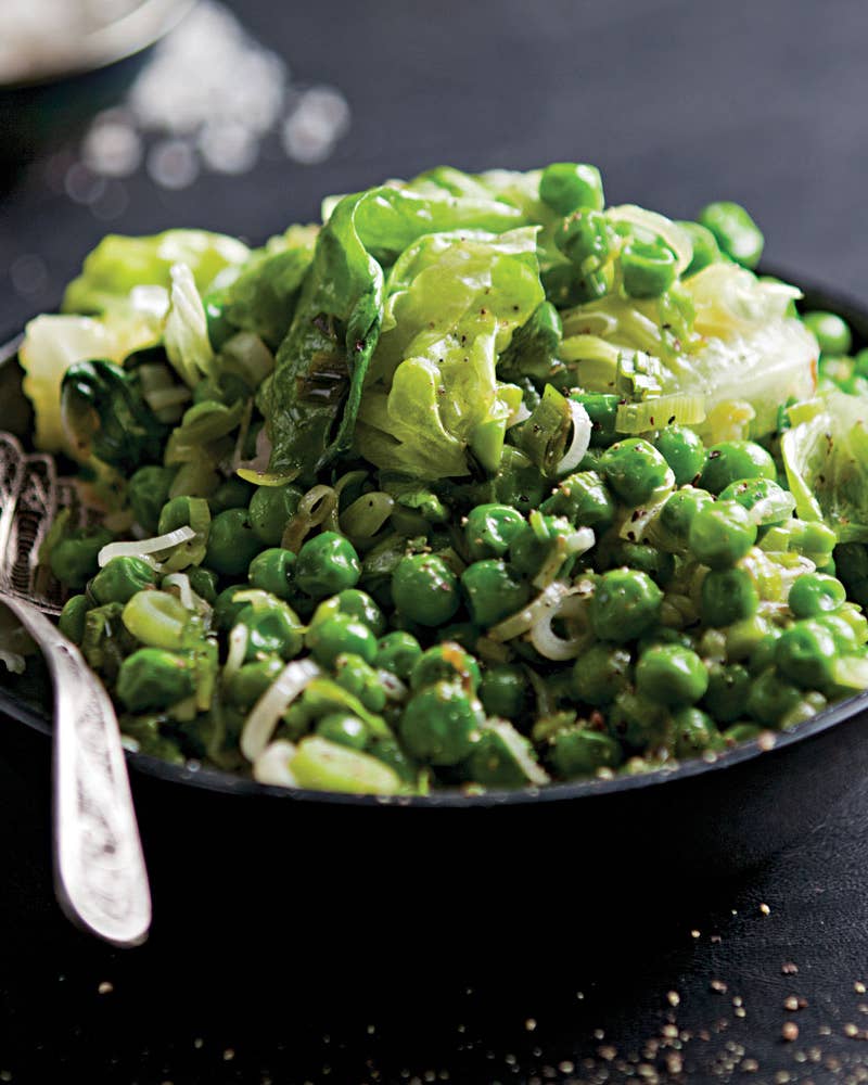 Fresh Peas With Lettuce and Green Garlic