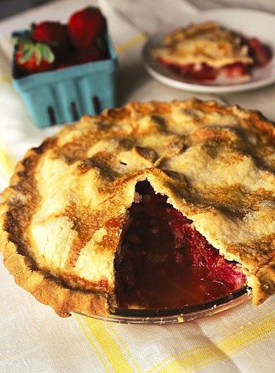 Rhubarb Strawberry Pie