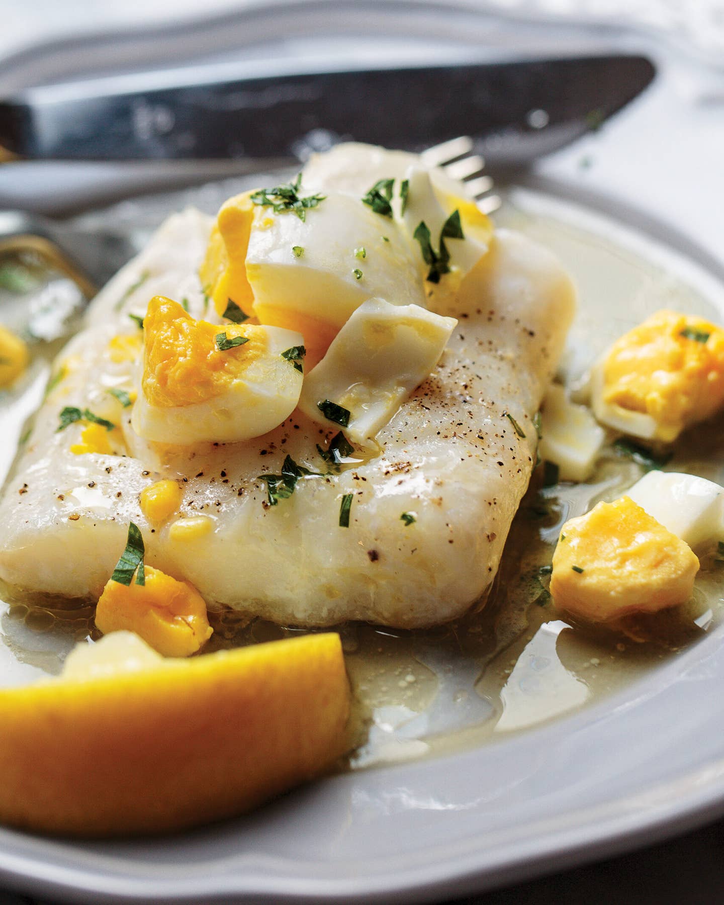 Icelandic cod with egg and butter sauce