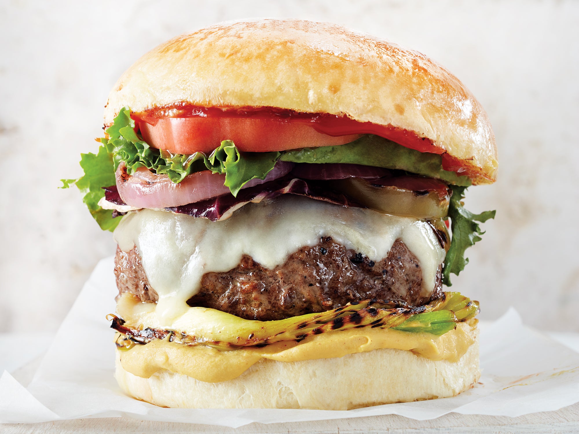 12 Pro Tips on How to Grill a Perfect Burger