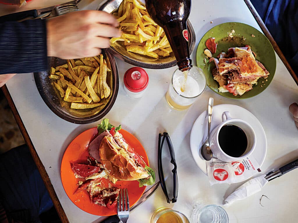 Uruguay Chivita Bar Arocena fries beer lunch