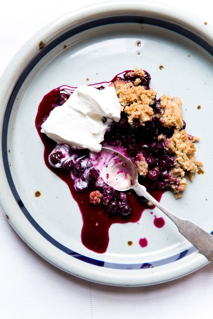 Blueberry Crisp