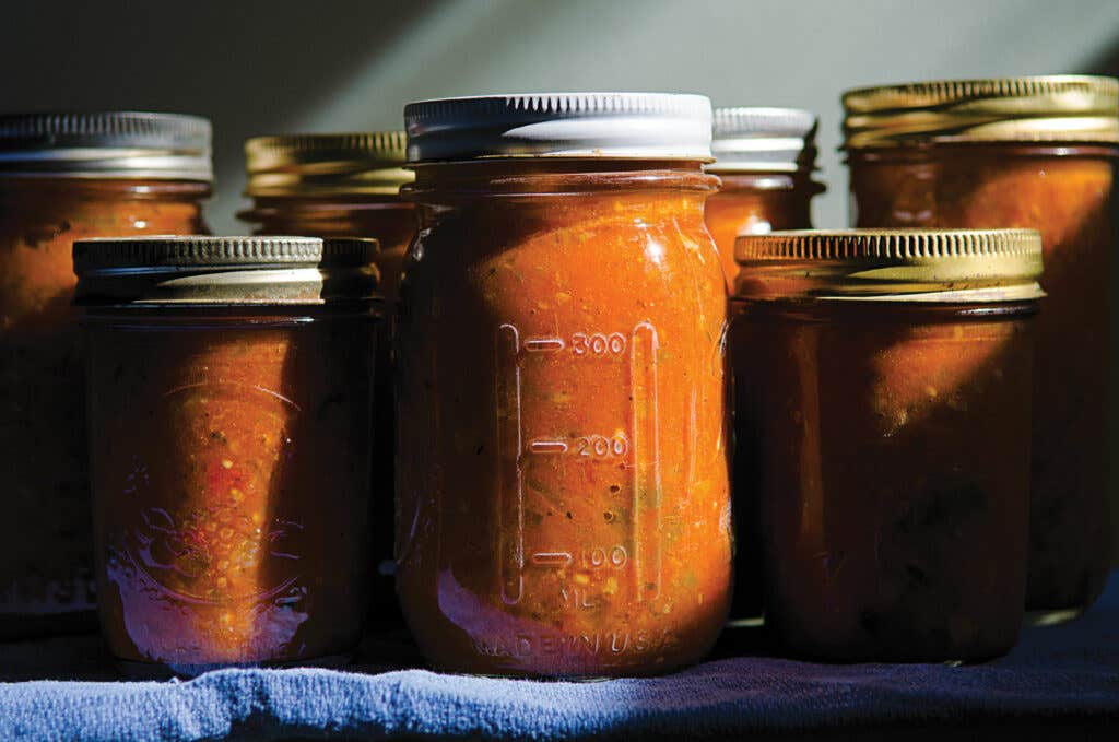 httpswww.saveur.comsitessaveur.comfilesimport2013images2013-077-kansas_heartland-farm-salsa-jars_1500x994.jpg