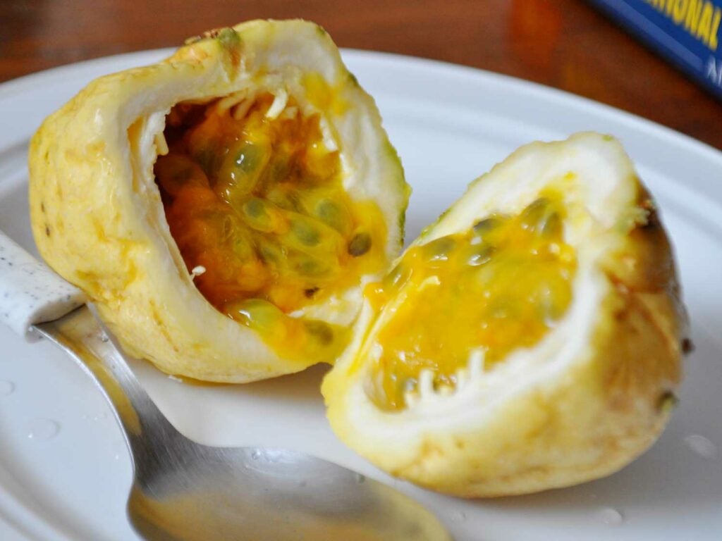 Passionfruit (Chanh Leo)