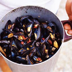 Steamed Mussels with Bayonne Ham