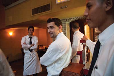 httpswww.saveur.comsitessaveur.comfilesimport2011images2011-117-SAV143-ArthurAve-4-400&#215;266.jpg